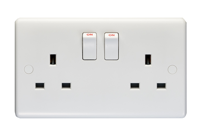Eurolite PL4100 2-Gang Switched Socket Double Poled (LEAD TIME: 2-3 DAYS)